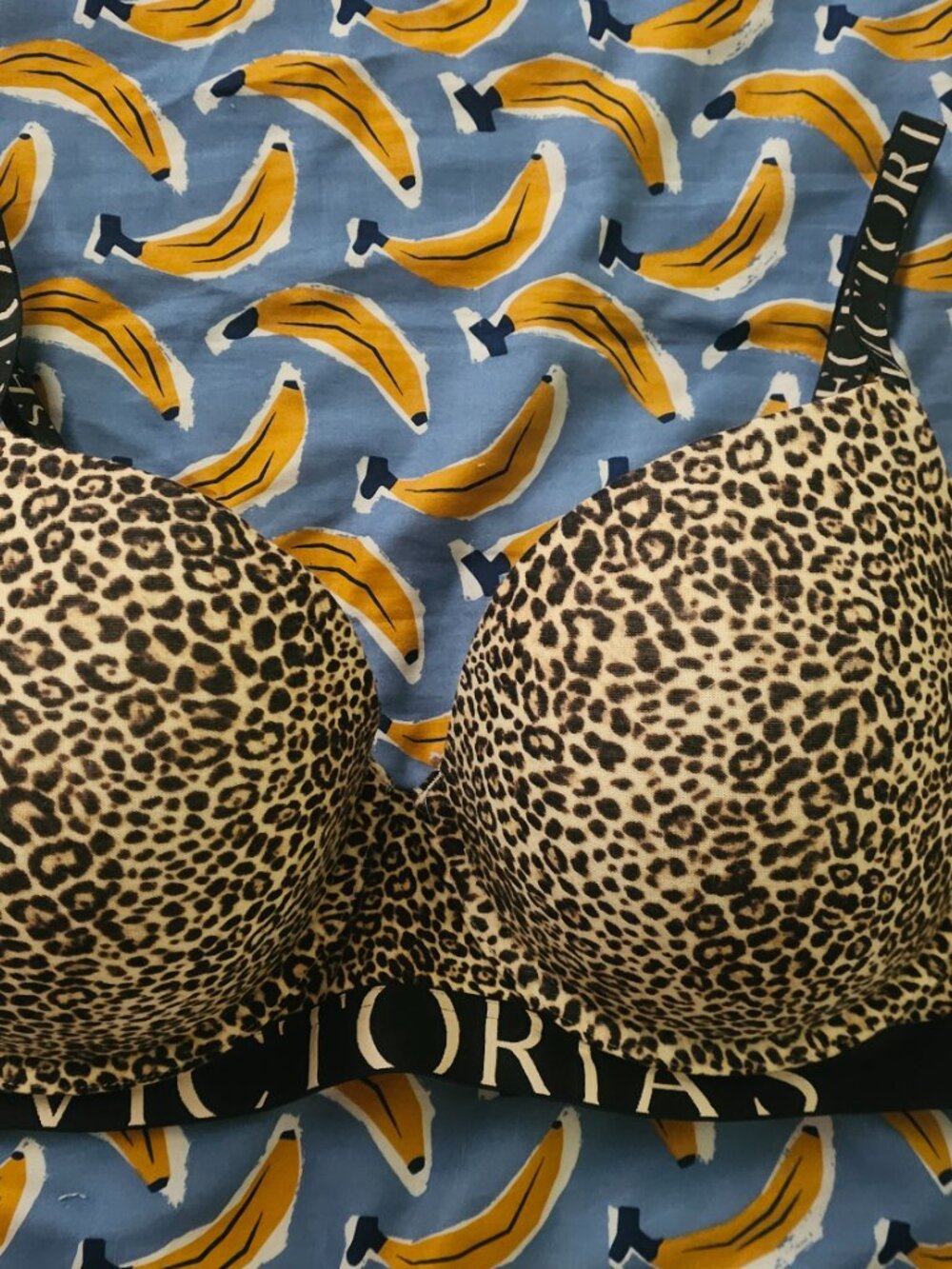 Victoria's Secret Perfect Shape Push Up Logo Leopard Print Bra 40D